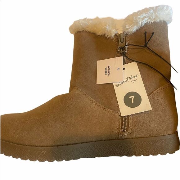 NWT Universal Thread Faux Suede Faux Fur Lined Slip On Boots Tan Womens Size 7 - Picture 6 of 12